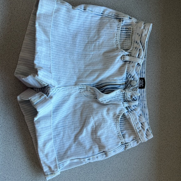BDG striped shorts - Picture 2 of 4